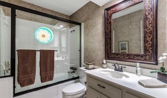 4001 Dome Dr, Addison, TX 75001
