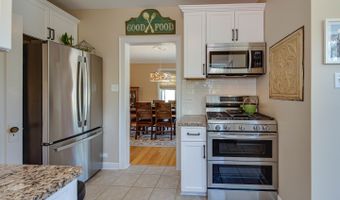 805 S Mitchell Ave, Arlington Heights, IL 60005