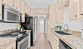 450 W Vermont Ave 104, Escondido, CA 92025