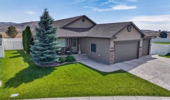 1361 Sawtooth St, Chubbuck, ID 83202