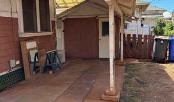 938 10th Ave B-1, Honolulu, HI 96816