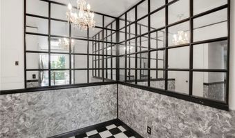 1340 S Beverly Gln 211, Los Angeles, CA 90024