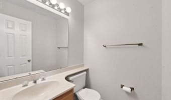 5105 SKYLINE VILLAGE Ct #8, Alexandria, VA 22302