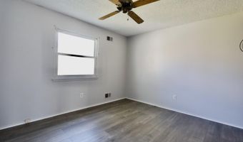 17 Commodore Ct, Barnegat, NJ 08005