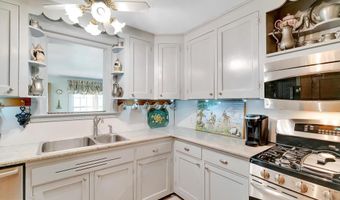 200 WALNUT Ln, Ambler, PA 19002