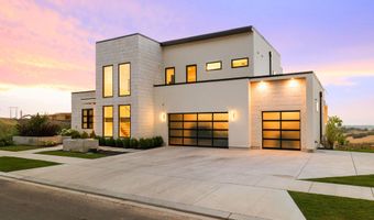 348 E HIDDEN LAKE Dr, Bountiful, UT 84010