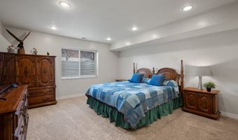 3957 W HONEY LOCUST Ln, Cedar Hills, UT 84062