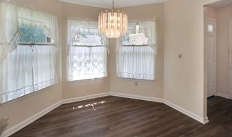 2 Morning Glory Ln, Whiting, NJ 08759