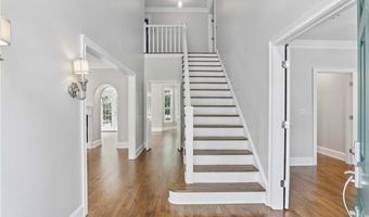 1014 Lenox Crst NE, Atlanta, GA 30324