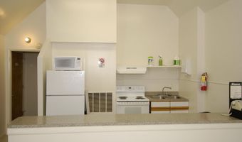 5909 QUANTRELL Ave 203, Alexandria, VA 22312