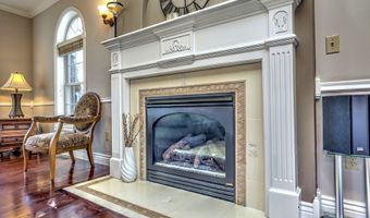 39 Lasky Rd, Beacon Falls, CT 06403