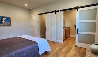 891 NE DIVISION Ave, Bandon, OR 97411