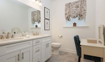 152 Edenton Dr, Barnegat, NJ 08005