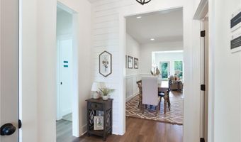 3110 BOTTLE Way, Auburn, AL 36830