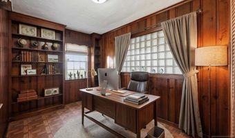 2 Lloyd Pl, Belleville, NJ 07109