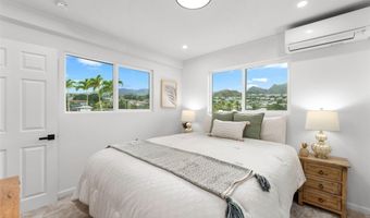 1375 Kupau St, Kailua, HI 96734