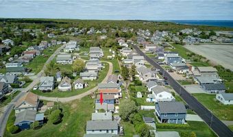 64 Burnside Ave, Narragansett, RI 02882