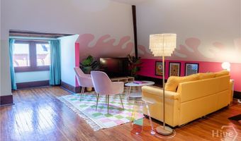 201 W 33rd St, Savannah, GA 31401
