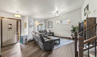 39 N 6th St, Baltic, SD 57003