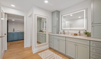 1247 Kahili St, Kailua, HI 96734