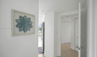 1000 W Island Blvd 504, Aventura, FL 33160