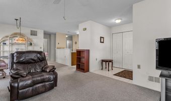 8 Dogwood Dr, Barnegat, NJ 08005