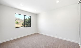 27833 Via Amistosa, Agoura Hills, CA 91301