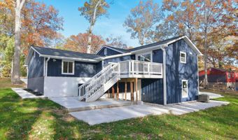 2016 SPRING GROVE Dr, Accokeek, MD 20607