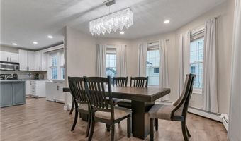 86 Westwood Ave, Cranston, RI 02905