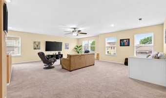 1811 Sonesta Ln, Indianapolis, IN 46217