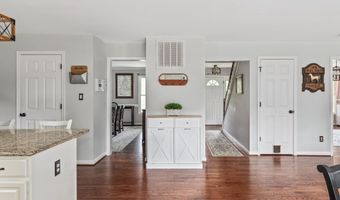 48 MADDOX Ln, Amissville, VA 20106