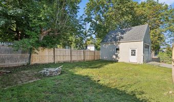 16 Murray St, Augusta, ME 04330