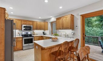 13452 Flagstaff Ave, Apple Valley, MN 55124