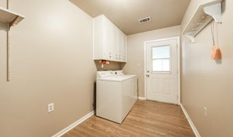 1804 Applewood Cv, Beebe, AR 72012