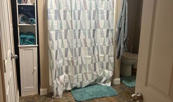 917 9th St, Aurora, NE 68818