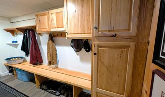 1 Brimstone Hill Rd, Amherst, NH 03031