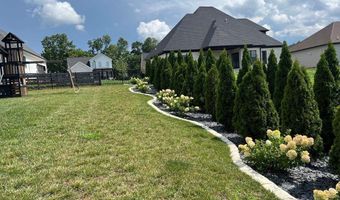 6579 Summer Shade Cir, Alvaton, KY 42122