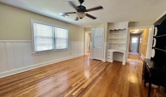 410 E Main St, Aulander, NC 27805