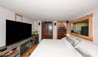 1266 Pitkin Ave, Akron, OH 44310