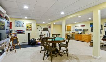 105 Watch Hl, East Greenwich, RI 02818