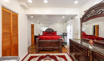 304 Oak St, Angola, IN 46703