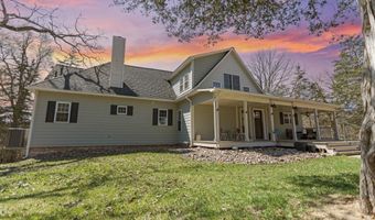 1342 Stagecoach Trl S, Afton, MN 55001