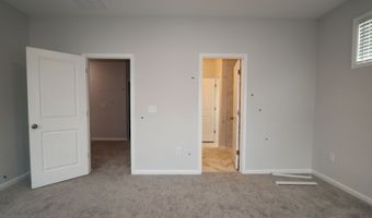 2732 Hunter Woods Dr, Apex, NC 27502