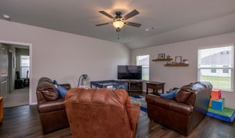 125 Sunland Dr, Beebe, AR 72012