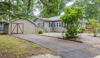 1 Oak Dr, Absecon, NJ 08201
