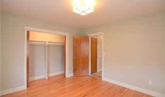 5 Holten Ave, Newport, RI 02840