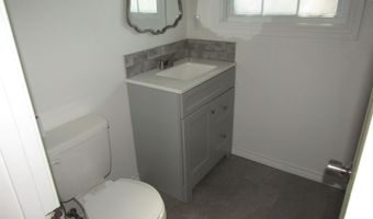917 S 6th St, Artesia, NM 88210