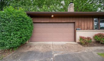 950 Kirwan Dr, Austintown, OH 44515