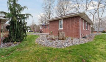 113 Idlewood Dr, Amherst, OH 44001