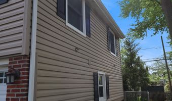 1317 FITZWATERTOWN Rd, Abington, PA 19001